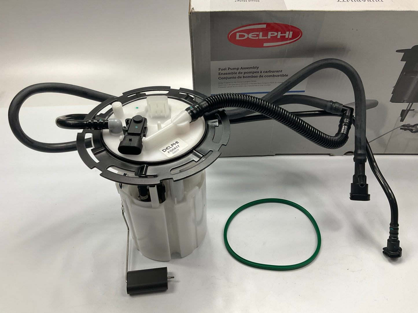 Delphi FG0517 Fuel Pump Module Assembly For 2004-2006 Chevrolet Malibu 3.5L-V6