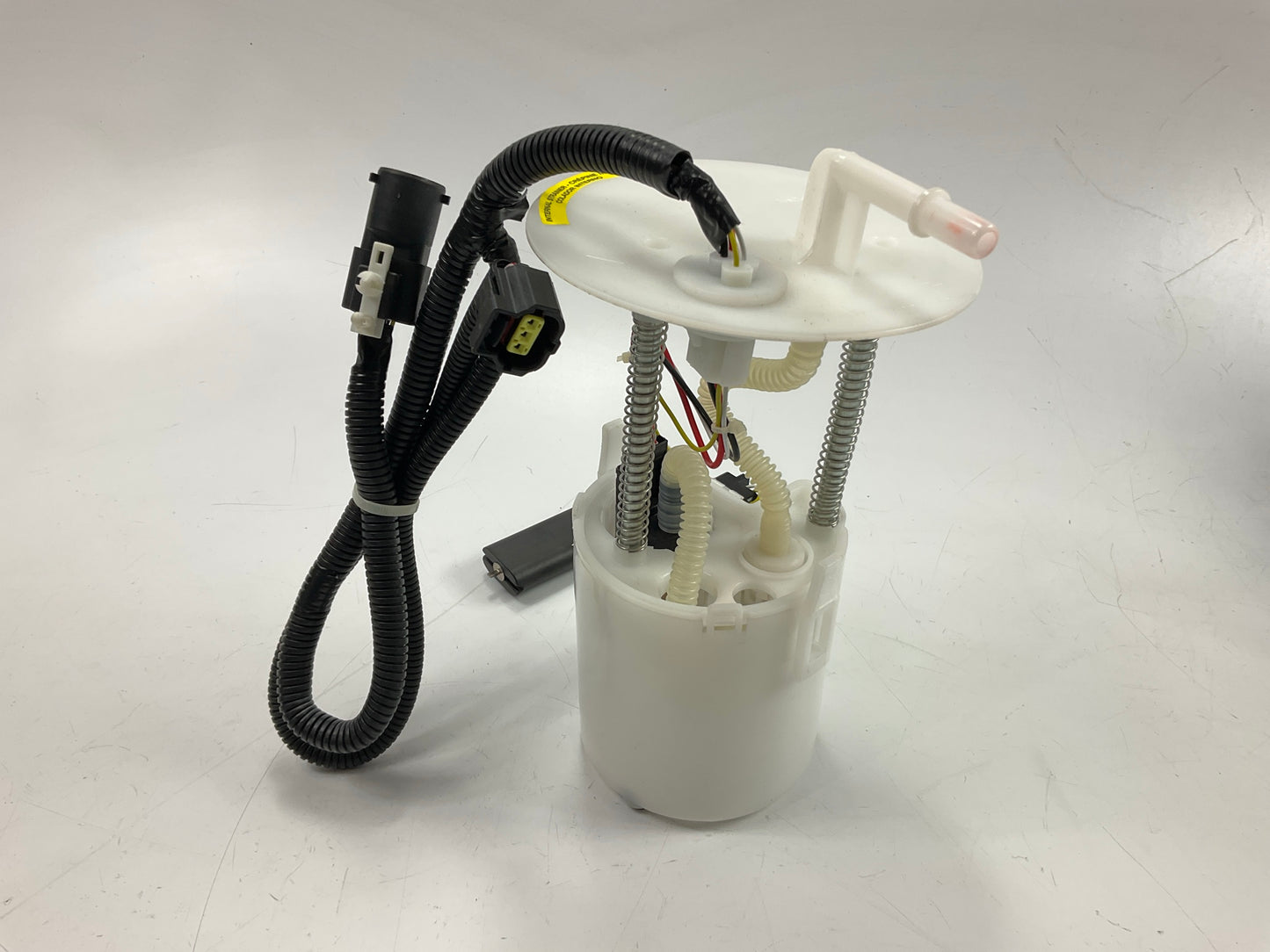 Delphi FG0926 Fuel Pump Module Assembly