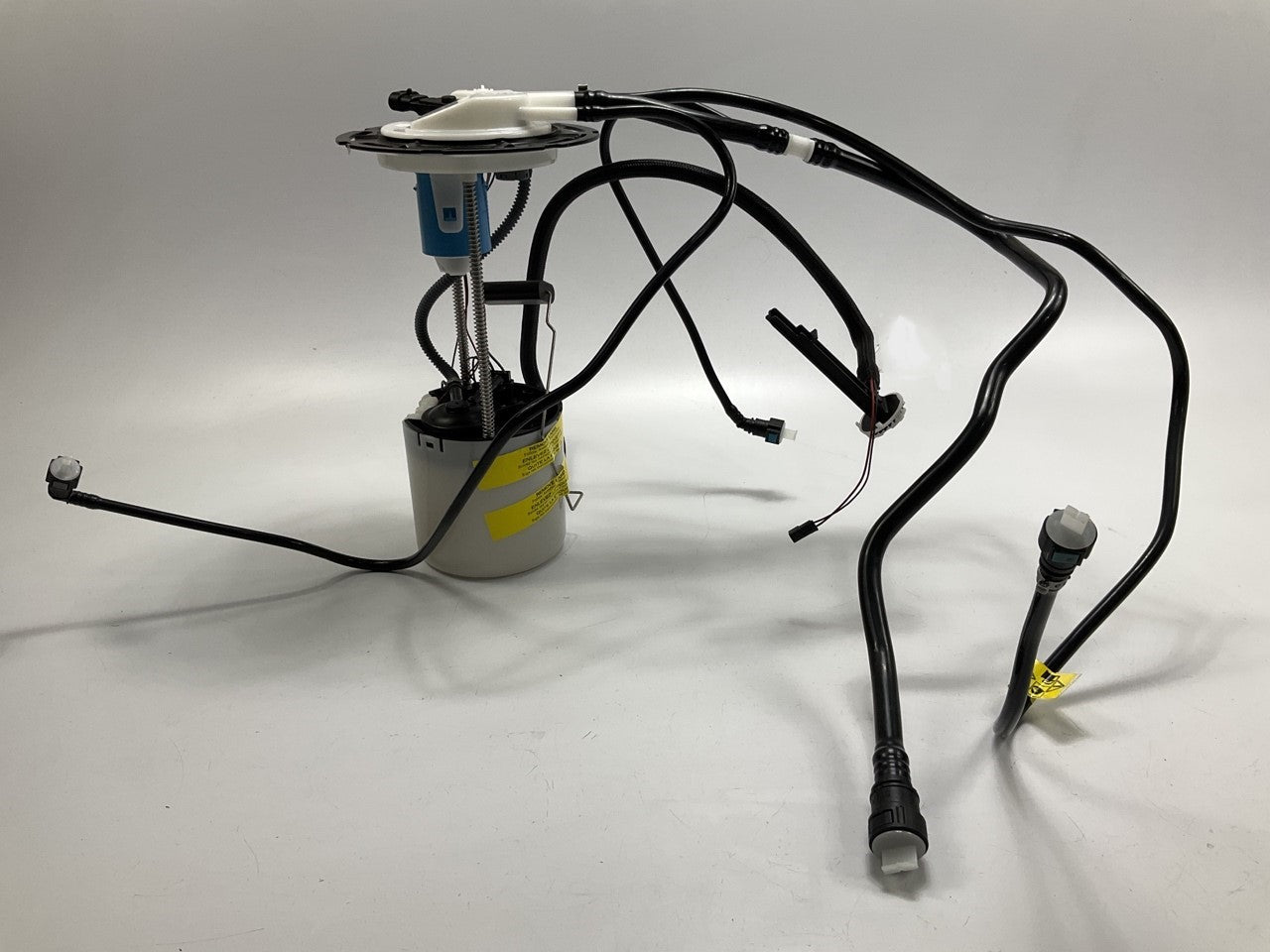 Delphi FG1658 Fuel Pump Module Assembly For 2007 Saturn Vue
