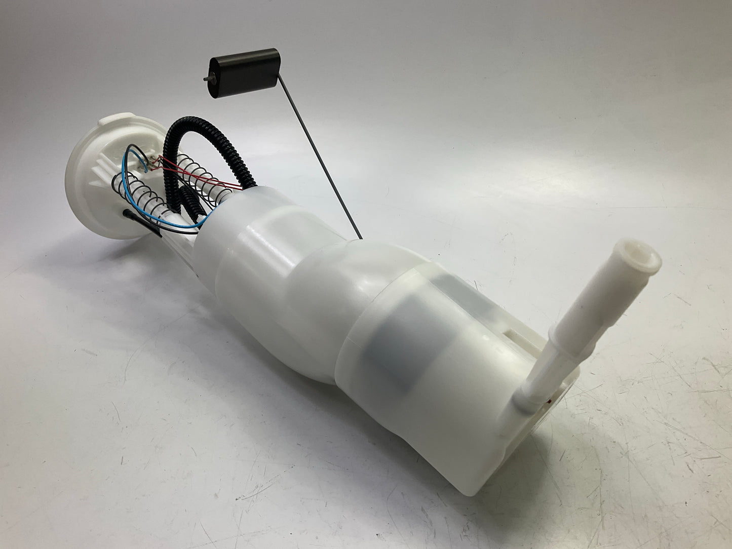 Delphi FG1705 Fuel Pump Module For 2003-2005 Land Rover Range Rover