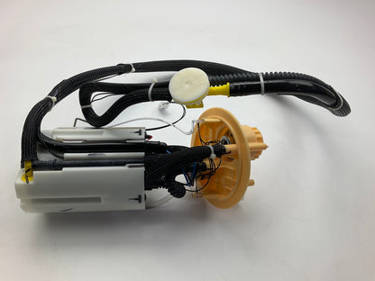 Delphi FG2210 Fuel Pump For 2005-2006 Mitsubishi Outlander 4WD ONLY