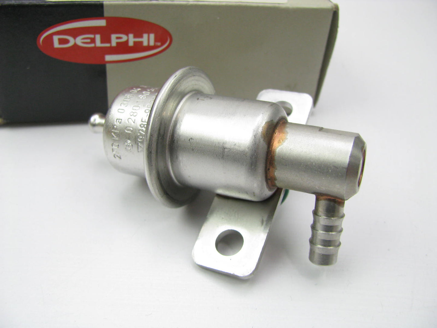 Delphi FP10266 OEM Ford Fuel Pressure Regulator For 98-03 Escort 2.0L DOHC