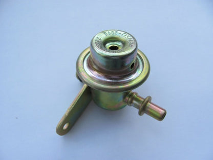 Delphi FP10289 OEM DENSO Fuel Pressure Regulator 1998-2000 Lexus LS400 4.0L-V8