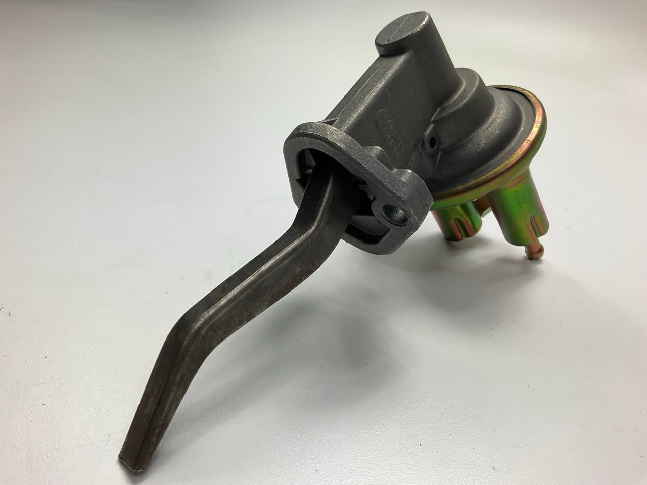 Delphi MF0017 Mechanical Fuel Pump, Comes Without The Gasket