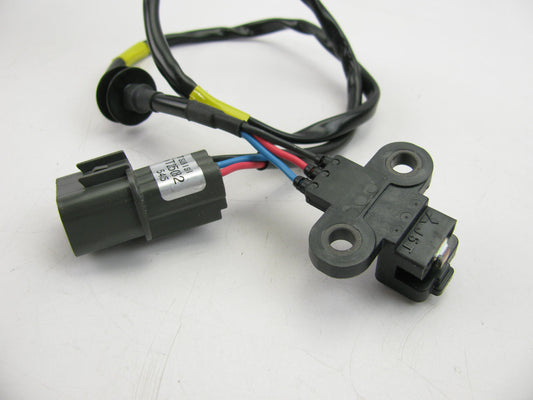 DELPHI SS10066 / J5T25082 Camshaft Cam Position Sensor 94-04 Mitsubishi Montero