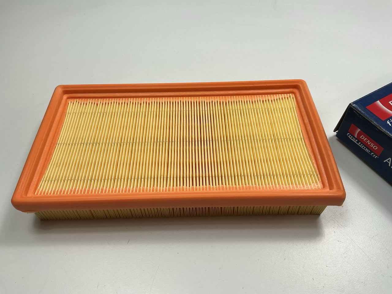 Denso 143-3533 Engine Air Filter For 2001-2005 Kia Rio