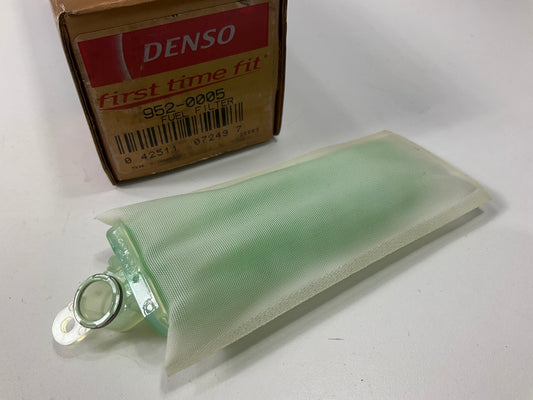 Denso 952-0005 Fuel Pump Strainer For 1995-2002 Mazda Millenia