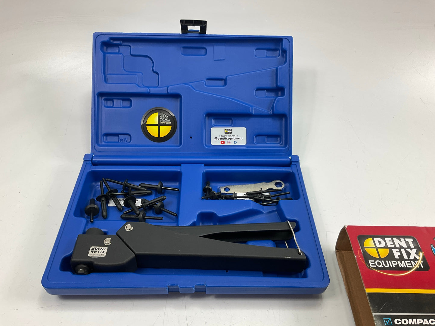 Dent Fix DF-CT888 Swivel Slimline Plastic Riveter (compact Plastic Rivet Pliers)