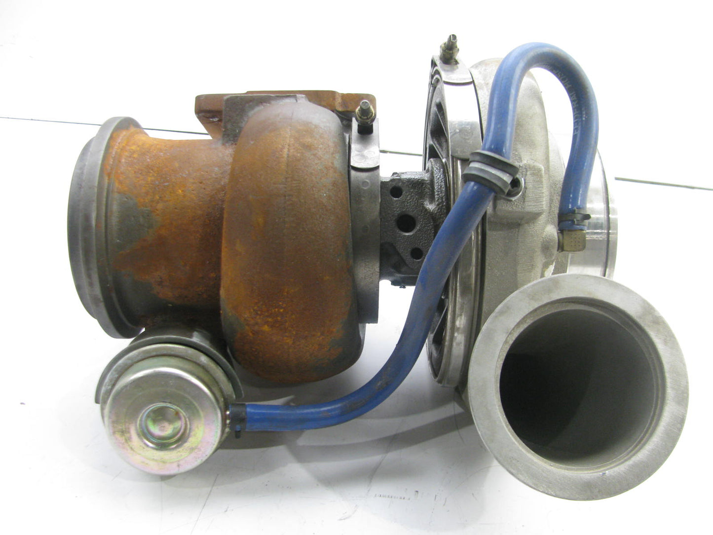 REBUILDABLE CORE - USED  Detroit Diesel R23528065 Turbocharger