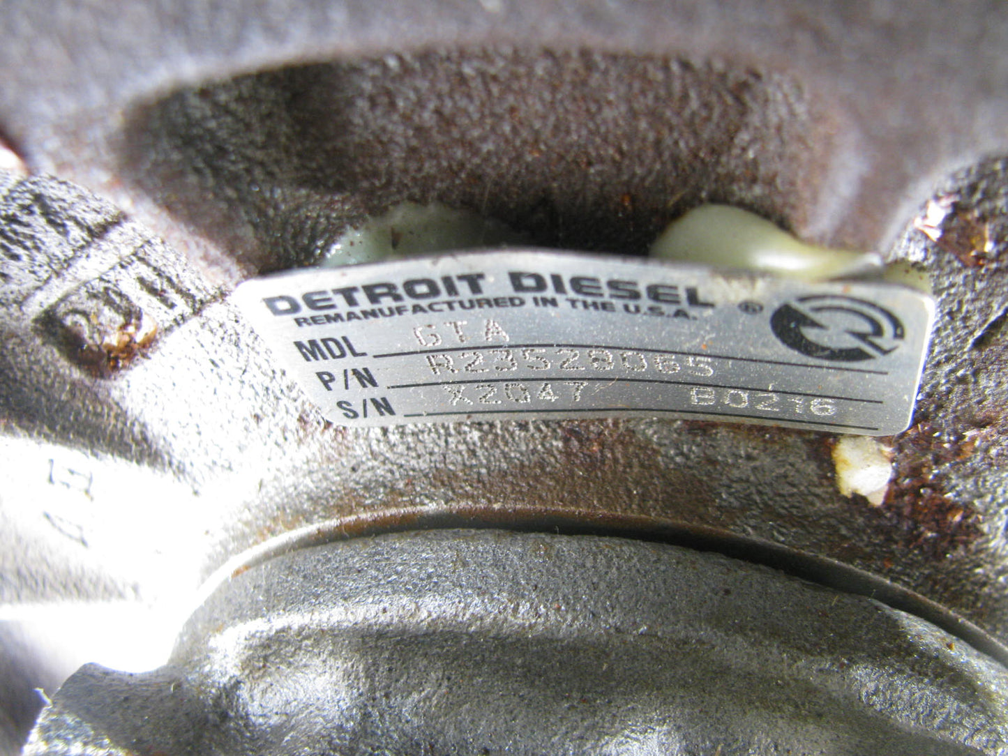 REBUILDABLE CORE - USED  Detroit Diesel R23528065 Turbocharger