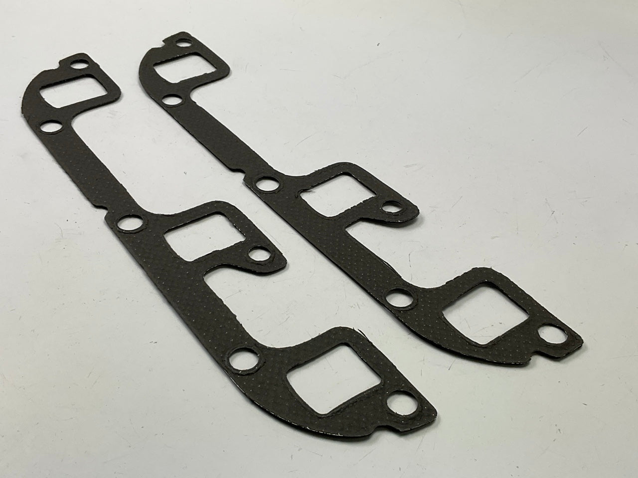 Detroit Gasket 18501 Exhaust Manifold Gasket Set 1985-88 Buick Pontiac 3.0L 3.8L