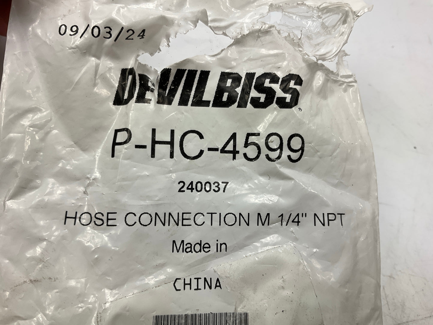 Devilbiss 240037 Reusable Hose Fitting - 1/4'' Male NPS For H-1921 Air Hose