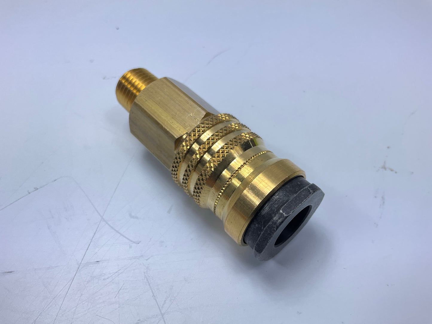DeVilbiss 240147 Quick Disconnect High Flow Steel Coupler 1/4'' MNPT (NPT Male)
