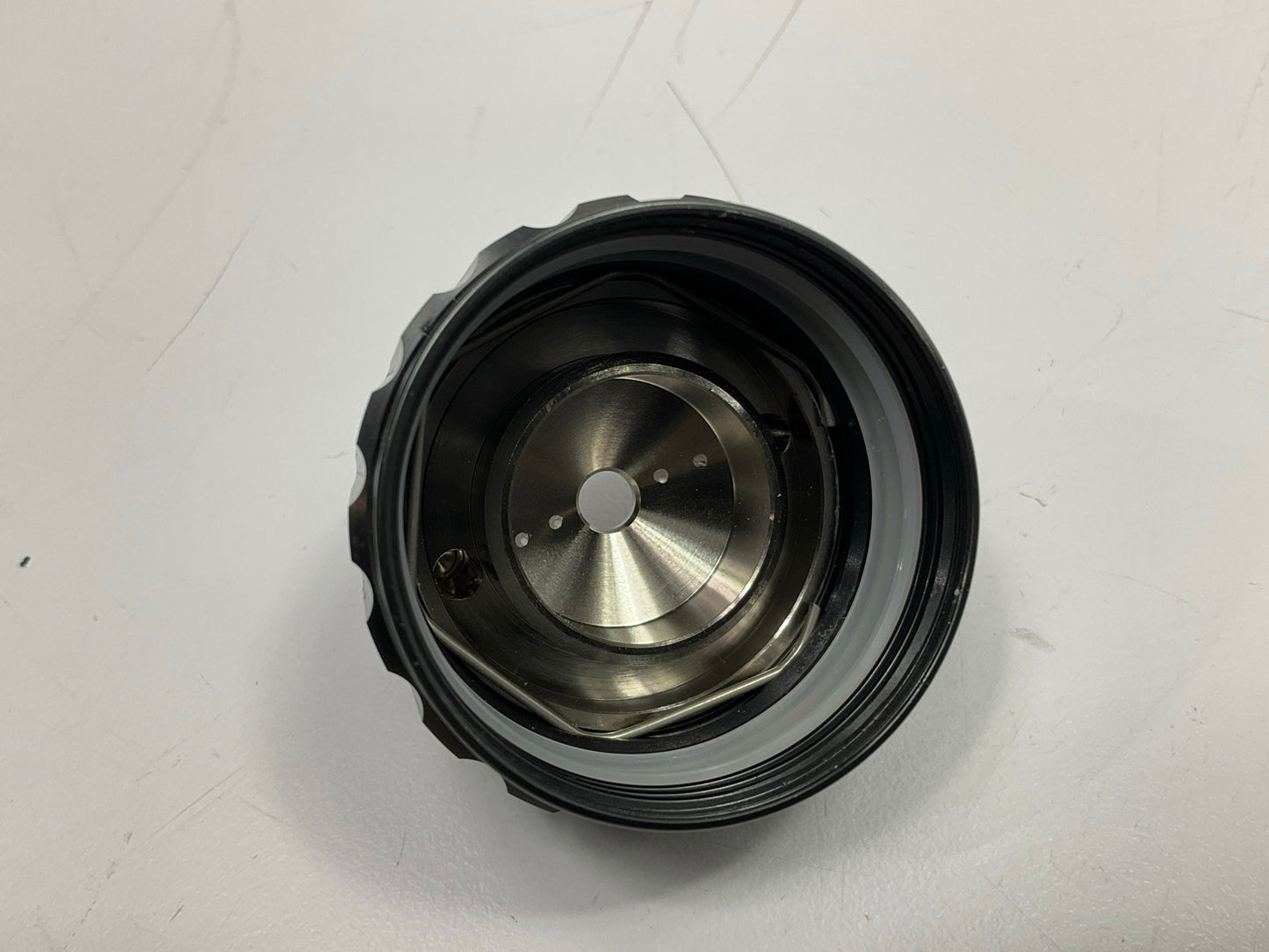 DeVilbiss 702724 909 Replacement Air Cap For Tekna QuickClean Gravity Spray Gun
