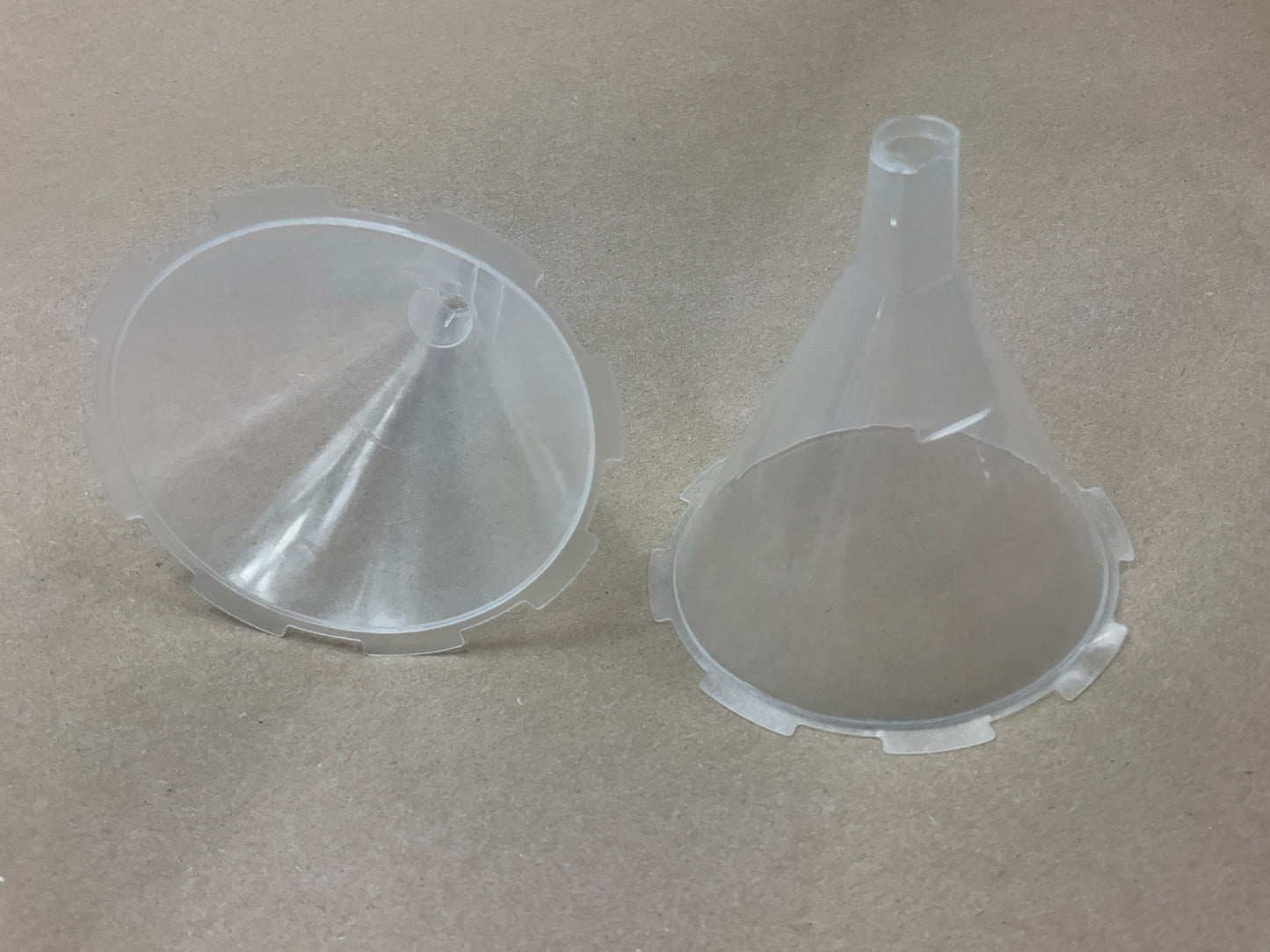 DeVilbiss 802109 / DPC-22-K24 DeKups Disposable Funnel, (Pack Of 24)