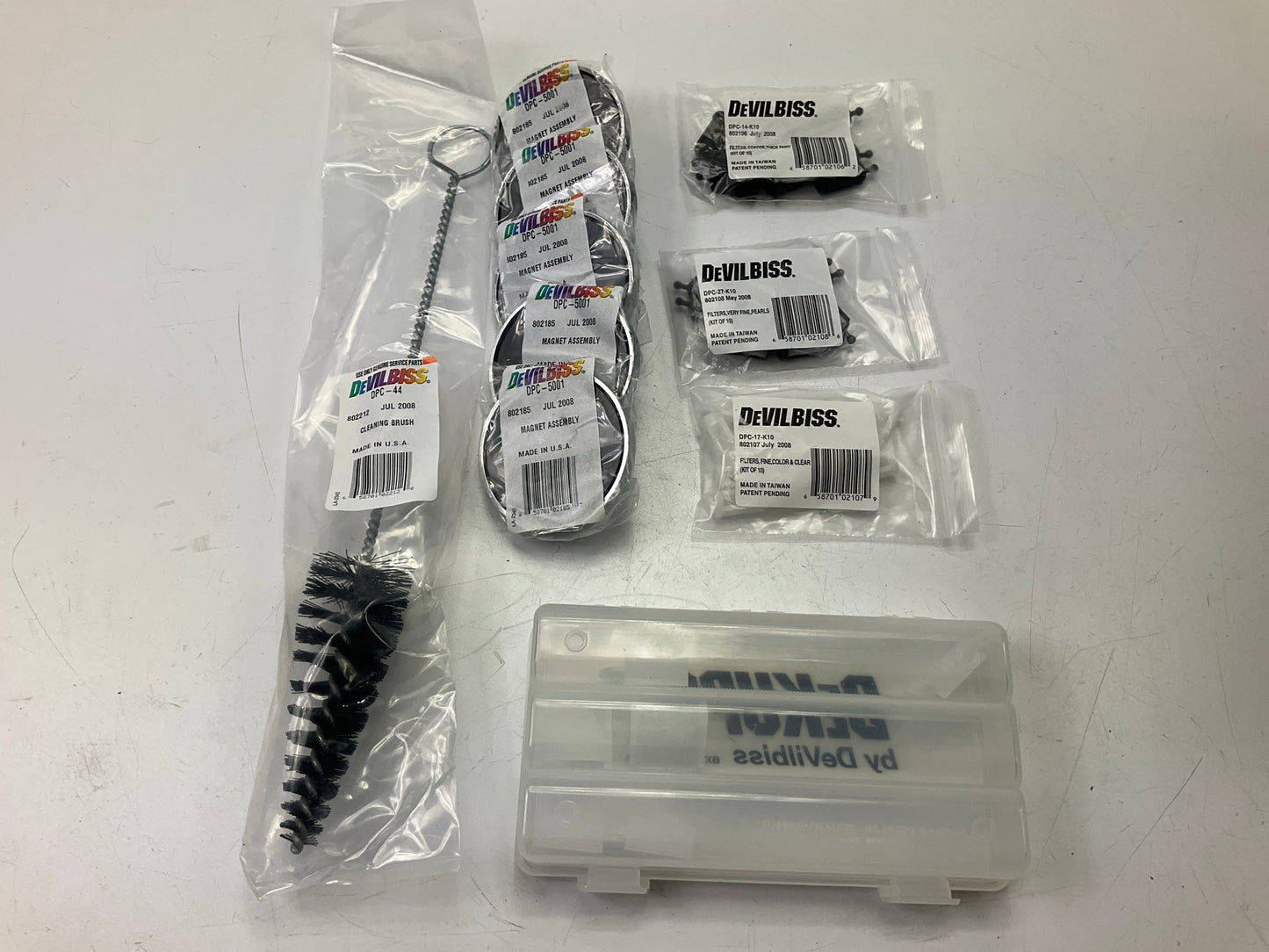 DeVilbiss 802371 DeKups Reusable Disposable Paint Cups, Filters & Lids Start Kit
