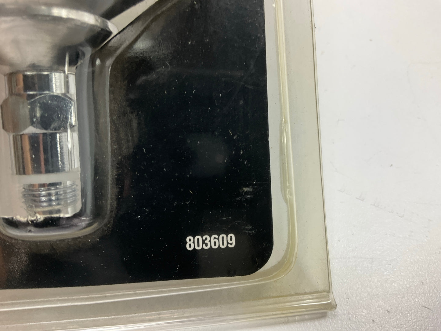 DeVilbiss 803609 StartingLine 250 Cc Gravity Feed Cup With Lid