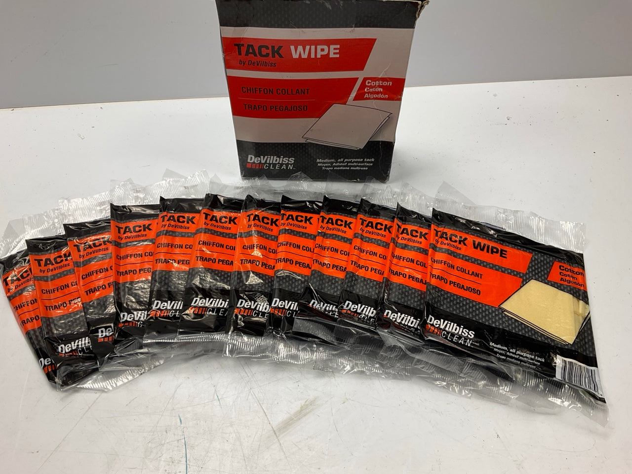 DeVilbiss 24'' X 20'' Medium Cotton Tack Wipes - Box Of 12