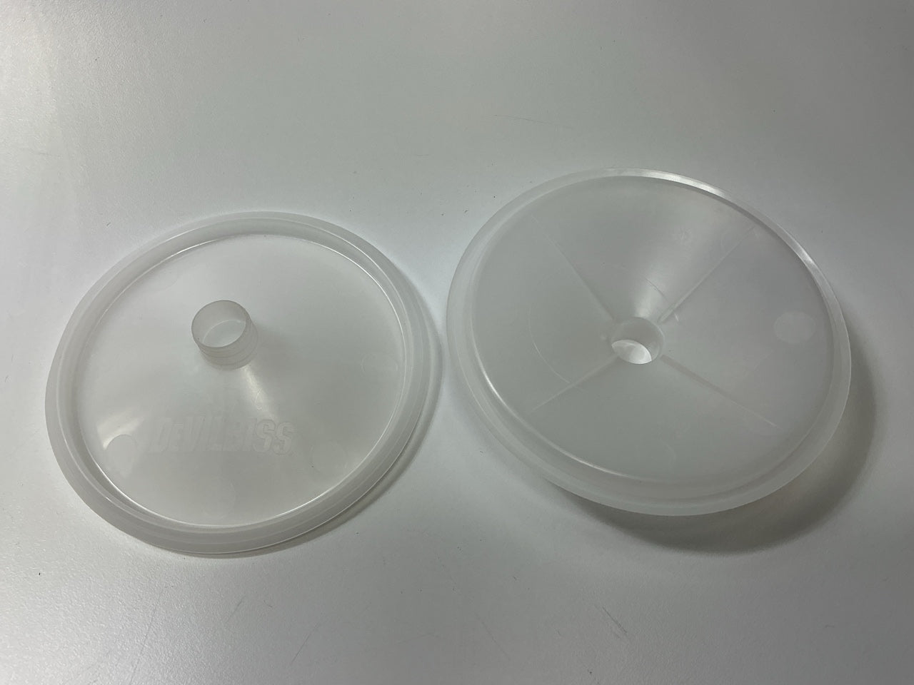 DeVilbiss DPC524 DeKups Disposable Lids 24oz-34oz Gravity Feed Paint Cup 32/pack