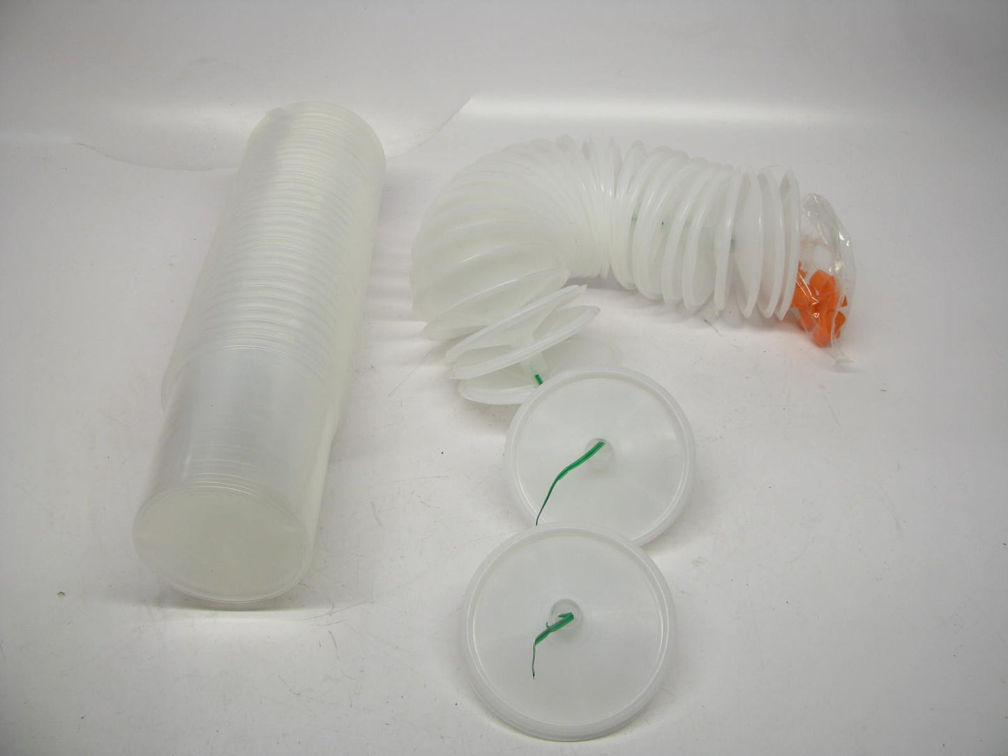 Devilbiss DPC-601-802101 DeKups Disposable Cups And Lids 24 OZ