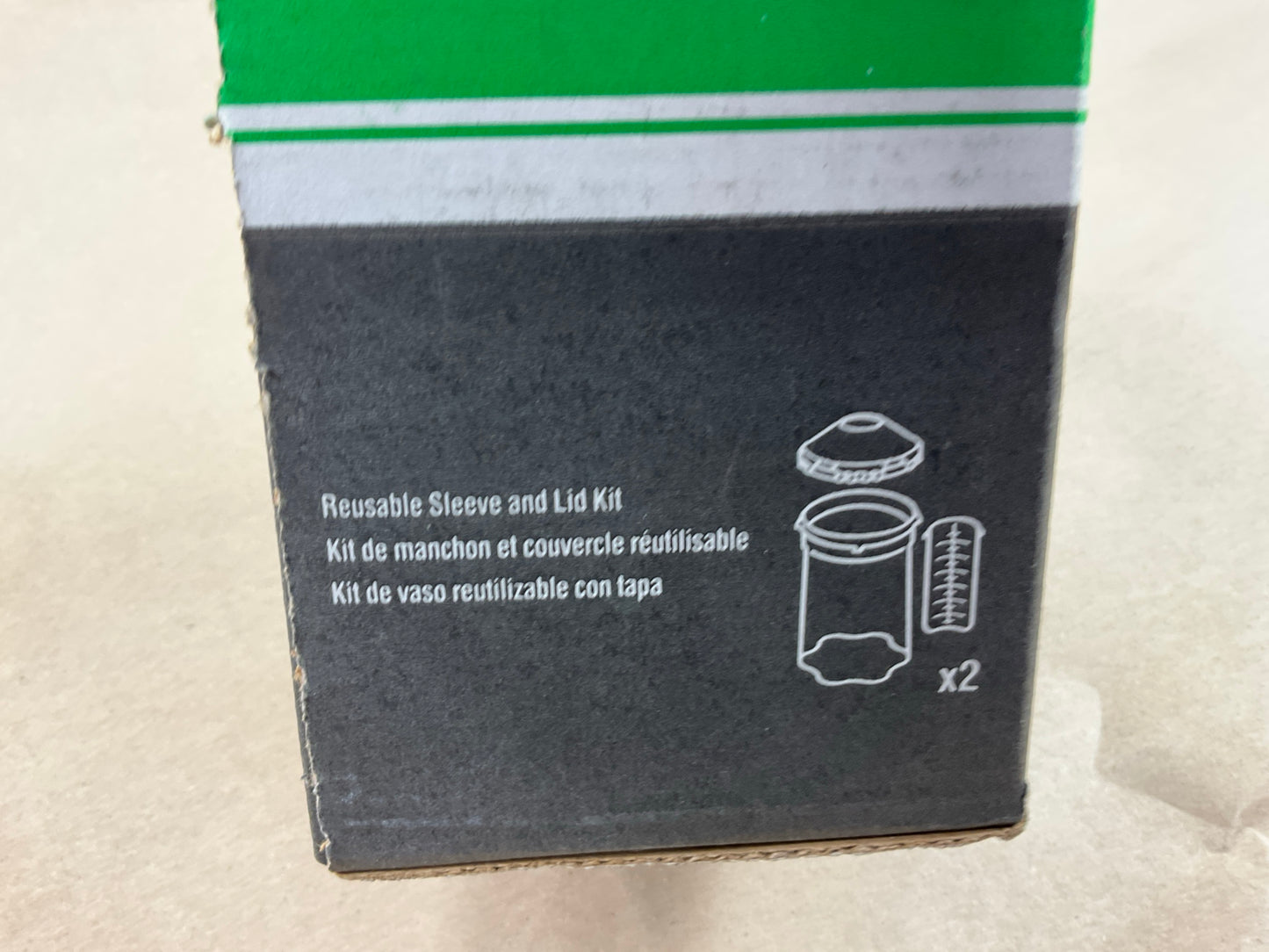 Devilbiss DPC-607 Reusable 9 Oz. Sleeve & Lid Holder KIT Set Of 2