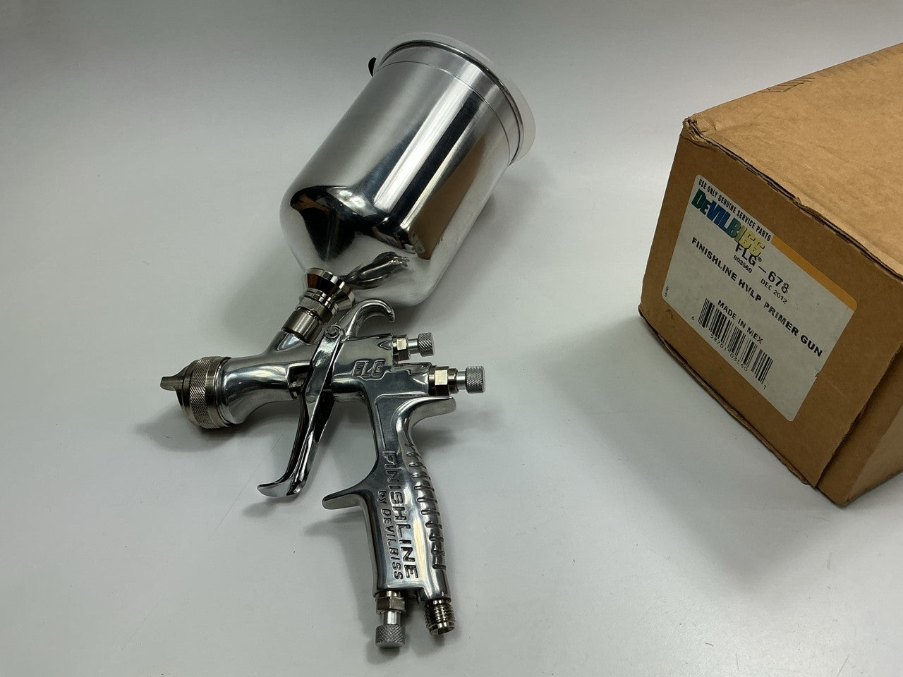 DeVilbiss 803560 / FLG678 Finishline Primer Paint Spray Gun Kit