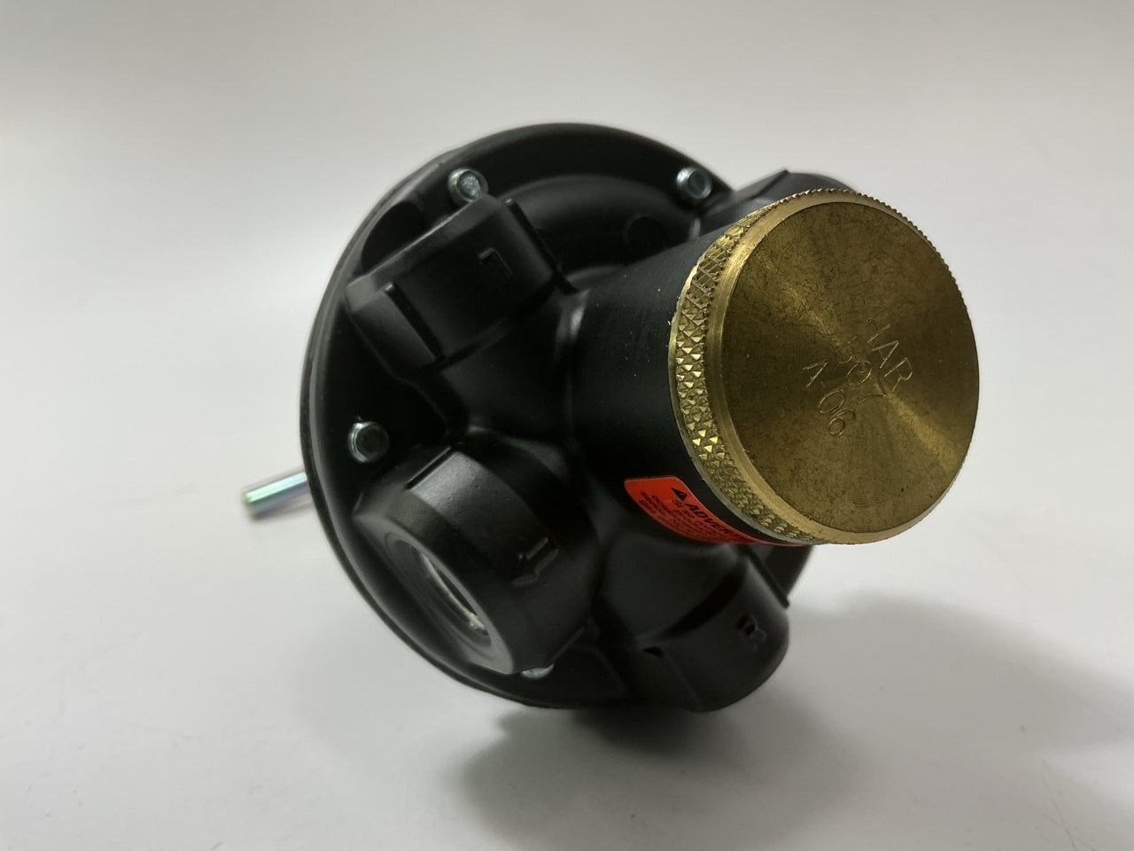 NEW DeVilbiss HAR507 60 CFM Air Regulator 0-125 PSI