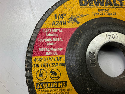 (5) Dewalt DW4541 Type 27 Depressed Center Fast Cutting Grinding Wheel, 4-1/2''