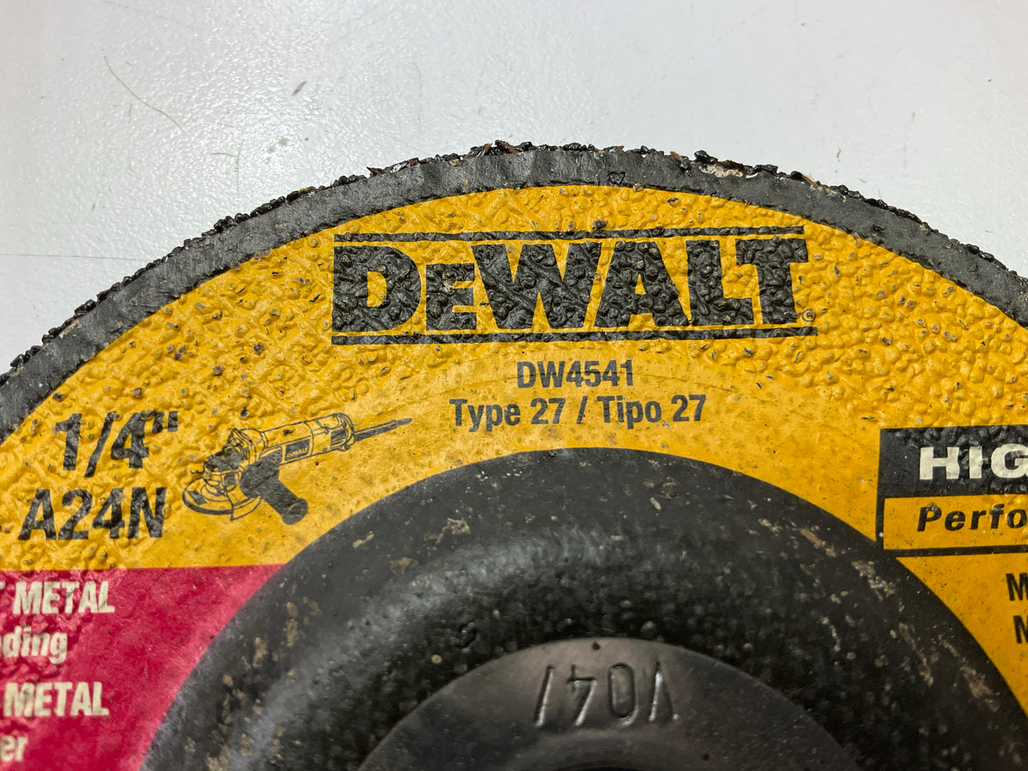 (5) Dewalt DW4541 Type 27 Depressed Center Fast Cutting Grinding Wheel, 4-1/2''