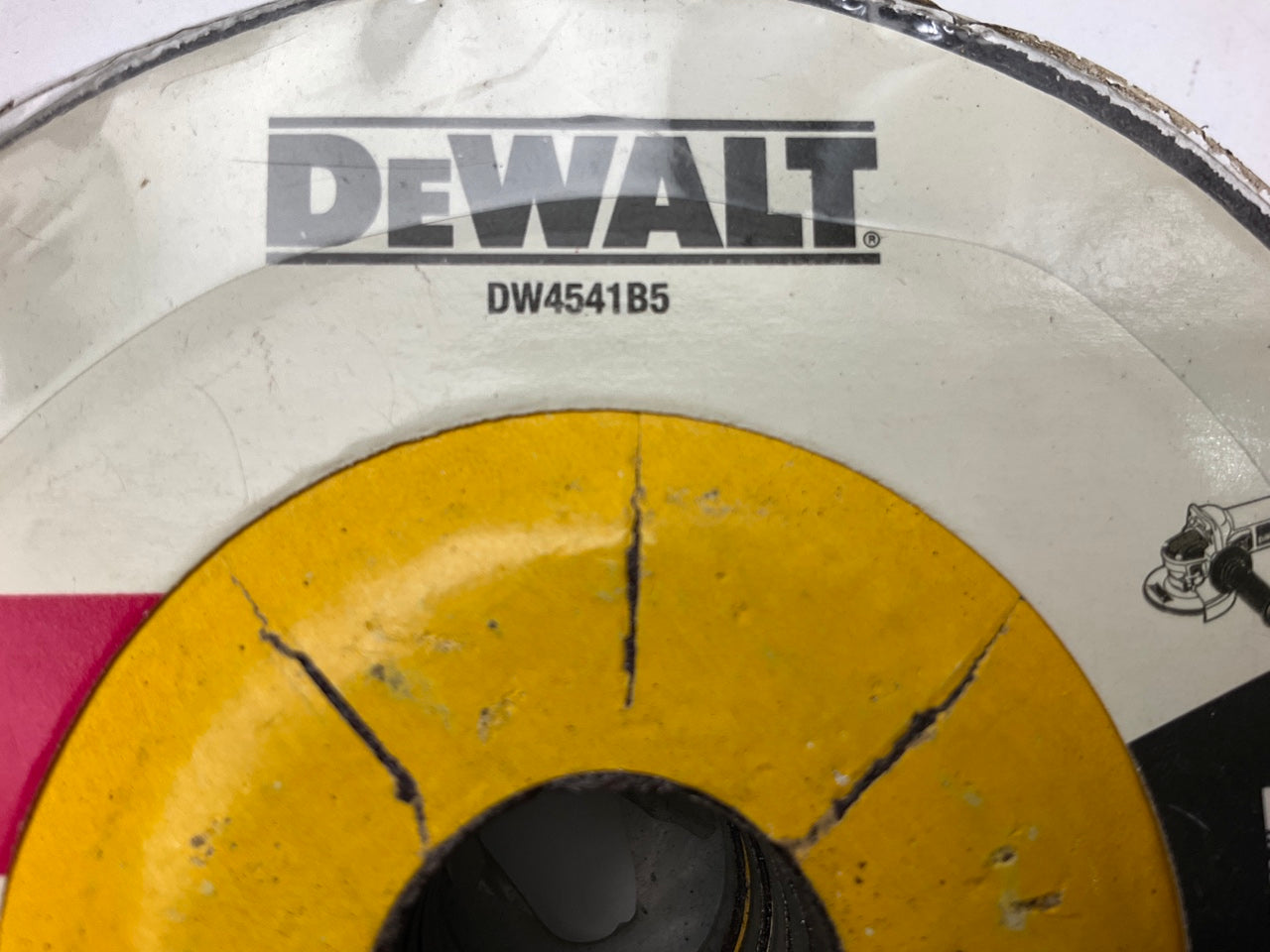 Dewalt DW4541B5 4-1/2'' X 1/4'' Metal Grinding Cut-off Wheels, Pack Of 5