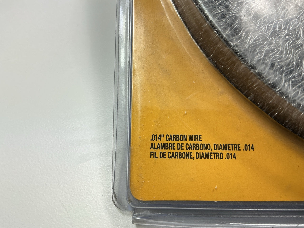 DEWALT DW4906 8'' Wire Wheel Bench Grinder, Crimped Wire 0.014'' Wire, 5/8'' Arbor