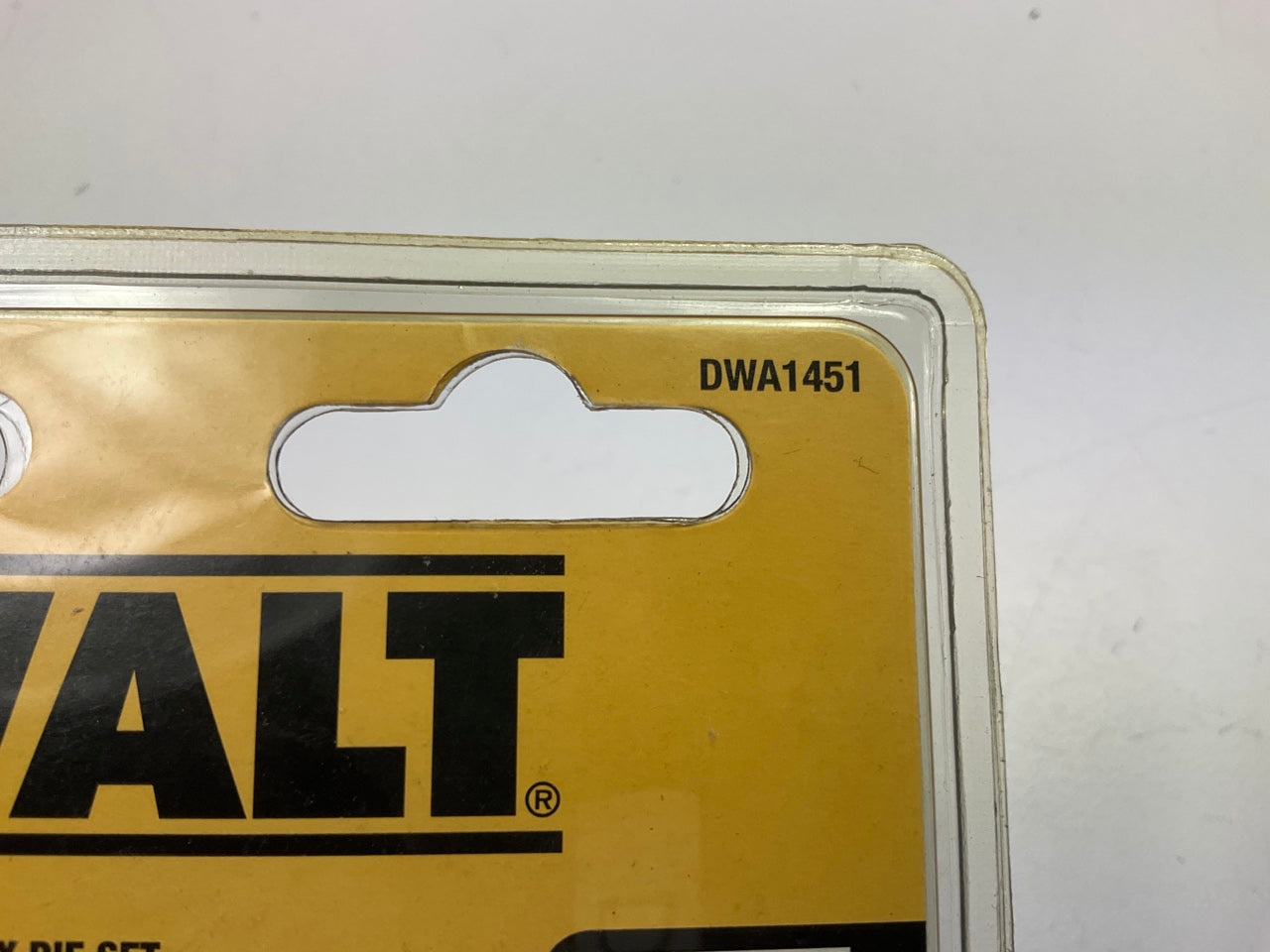 Dewalt DWA1451 Fractional Tap And Die Set (17-Piece)