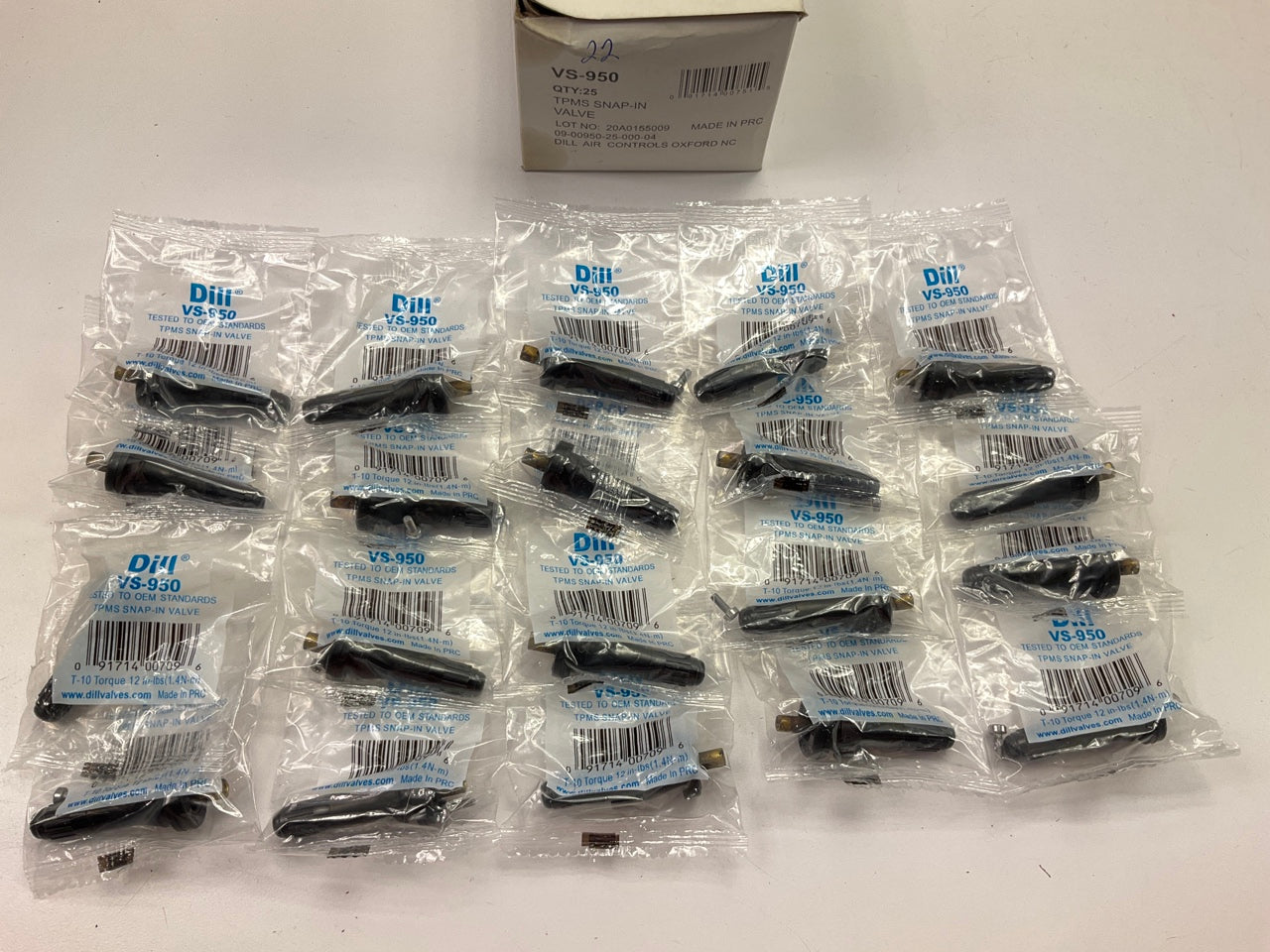(20) Dill VS-950 TPMS Rubber Snap In Valve Stem
