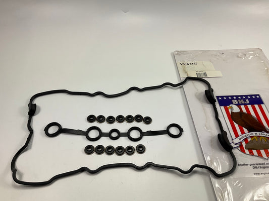 DNJ VC673G Valve Cover Gasket Set With Grommets For 2000-02 Infiniti G20 SR20DE