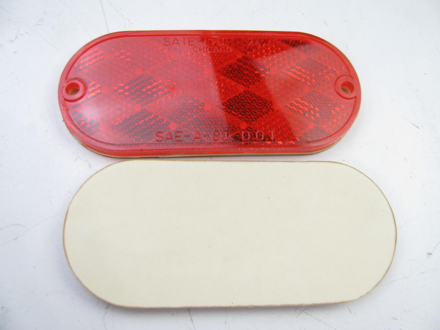 (x8) Vintage Dominion 61-6021 Two-screw Oval Red Reflectors
