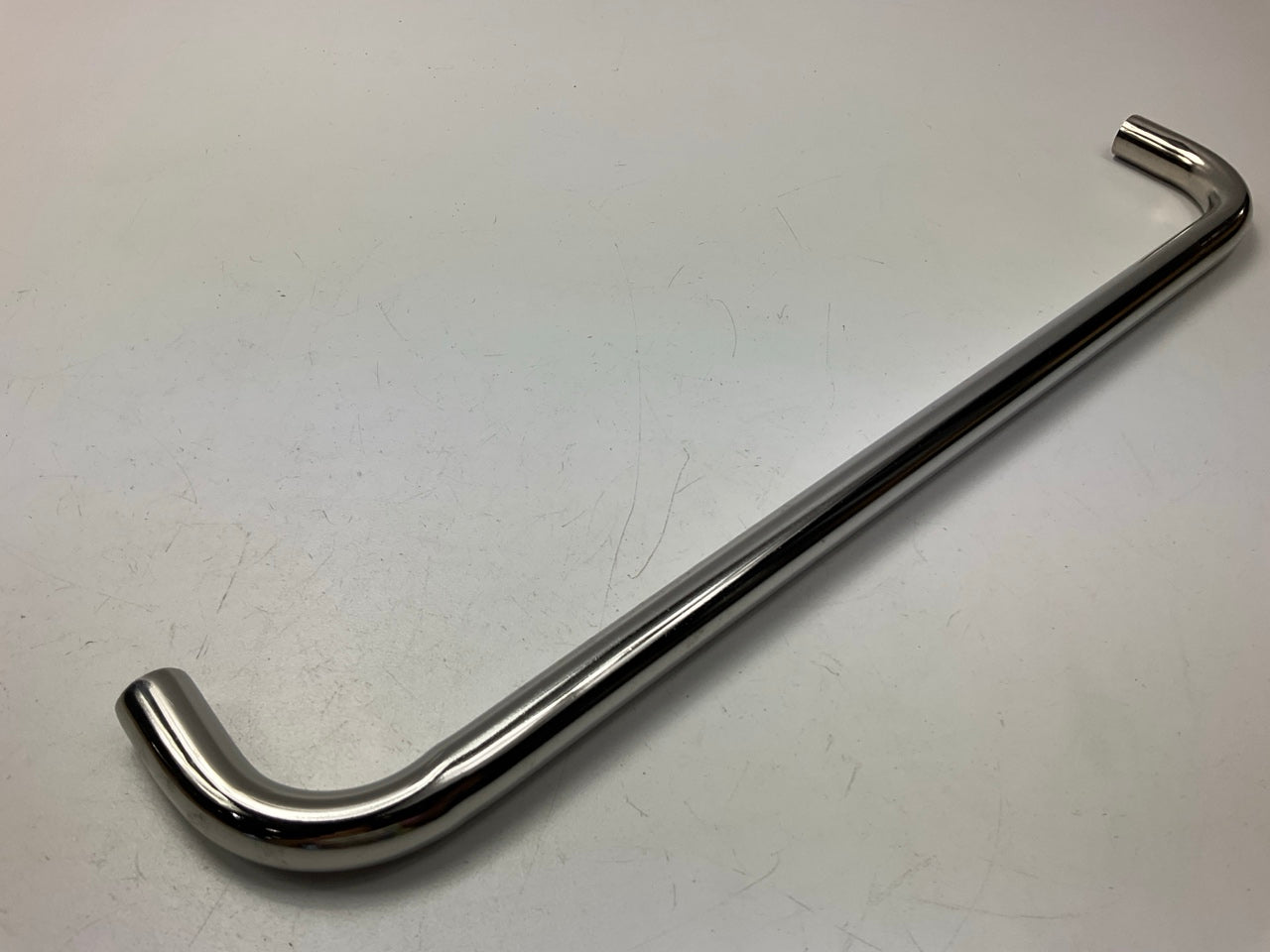 Donaldson P206641 Universal Grab Handle, 18 In