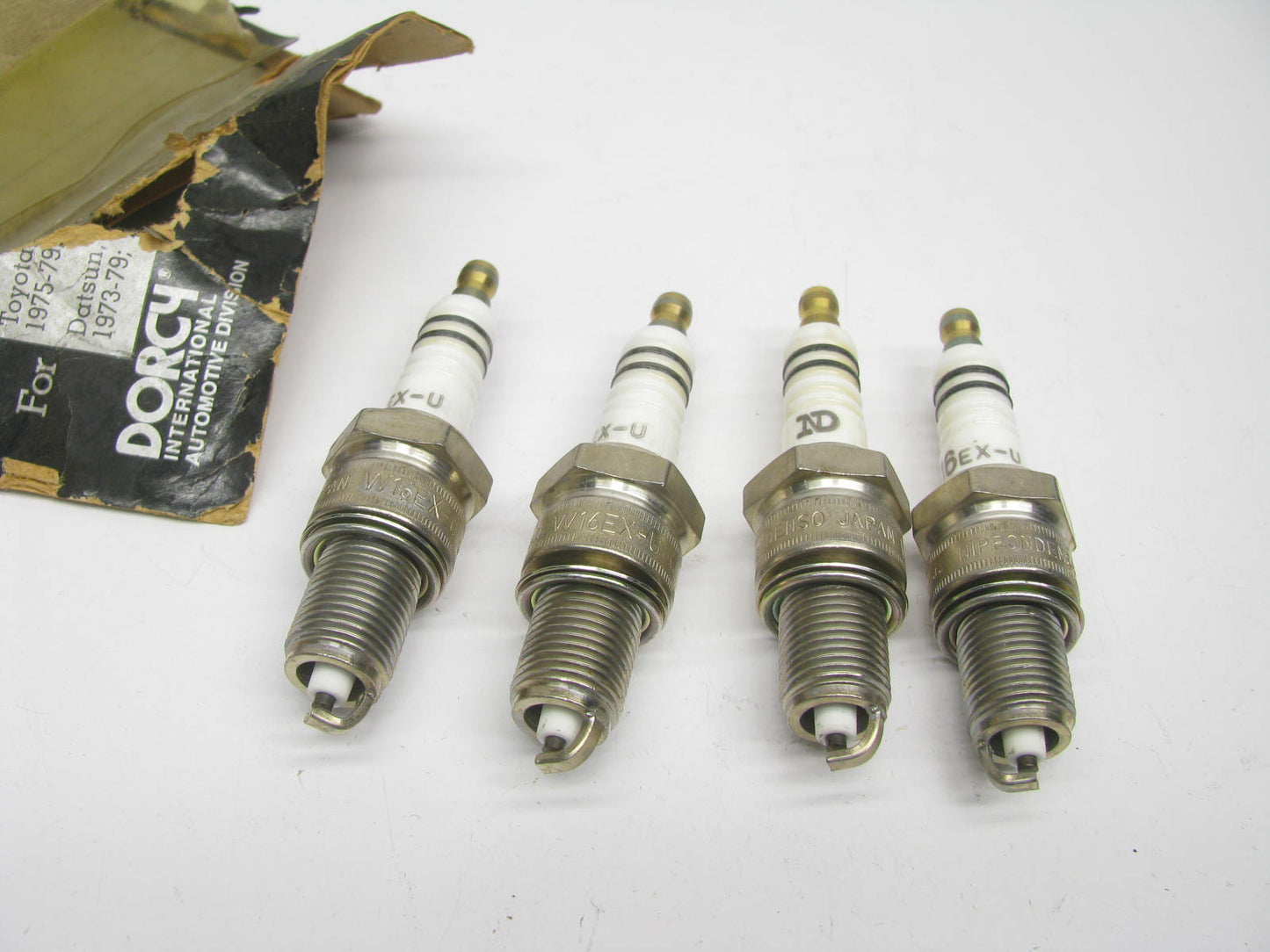 Dorcy 61-5180 Ignition Spark Plugs W16EX-U