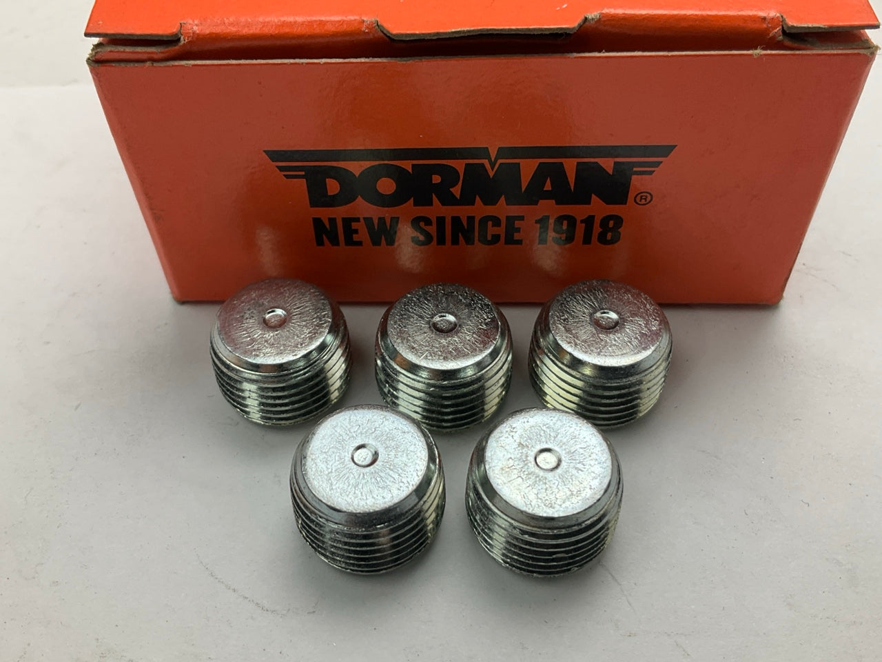 (5) Dorman 090-019 Pipe Plug C.S. Square 3/8-18 NPT, Head Size 5/16''