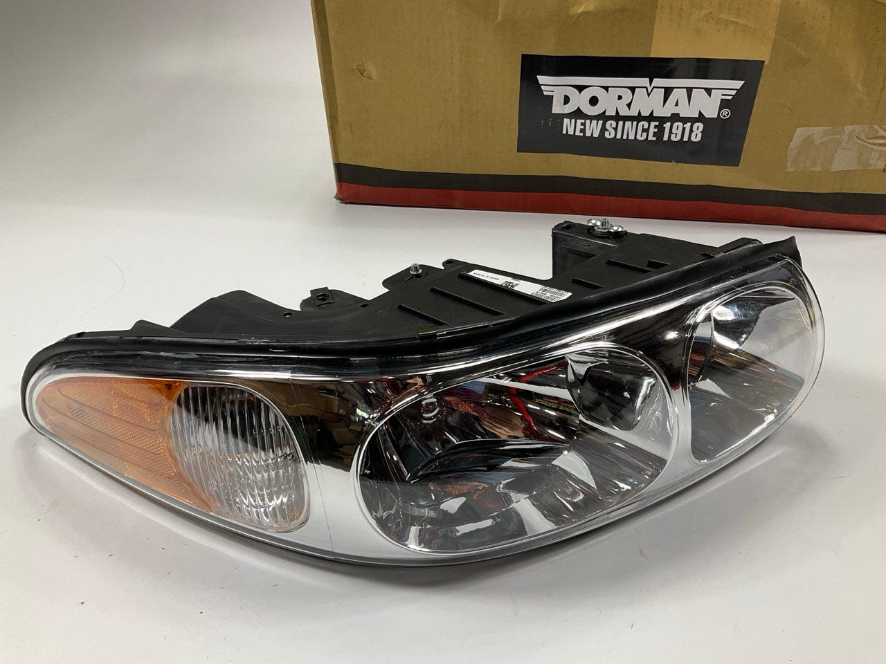 USED - Dorman 1590565 Right Side Headlight Head Lamp 2000-2005 Buick LeSabre