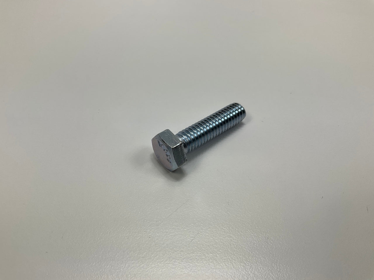 Dorman 170-112 Cap Screw Bolts - Hex Head, Grade 5, 5/16-18 X 1-1/4'', 100 Pack