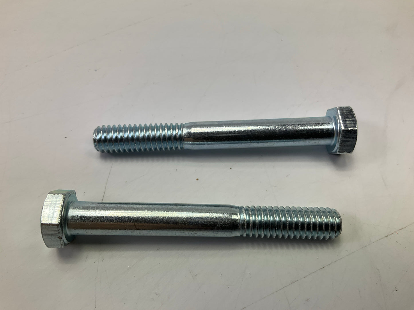 Dorman 170-125 Cap Screw Hex Head Bolts, Grade 5, 5/16-18 X 2-1/2 In., 50 Pack