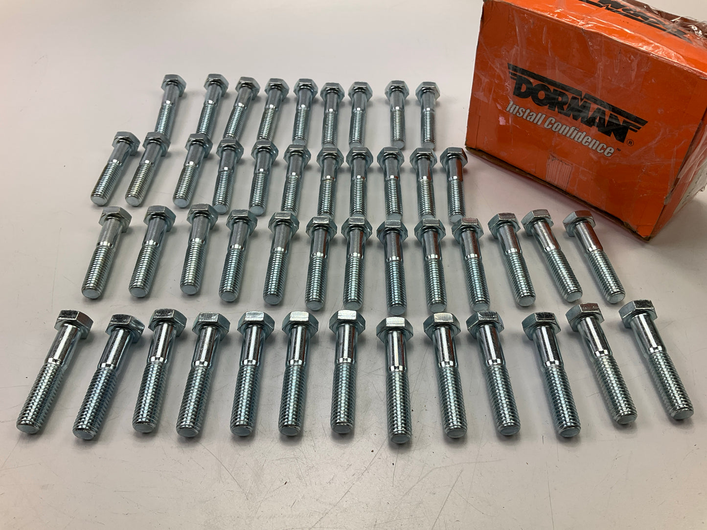47 Bolts - Dorman 170-425 Grade 5,  1/2-13x 2-1/2'' Hex Head Cap Screw Bolts