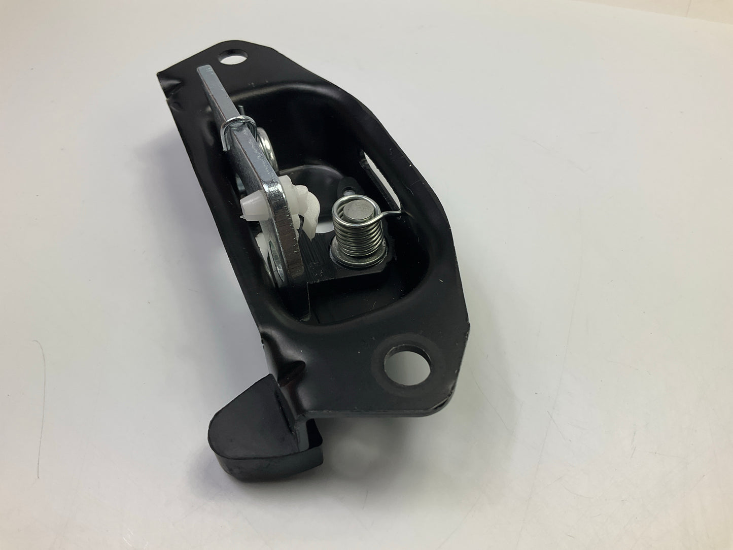 Dorman 38666CD Tailgate Latch