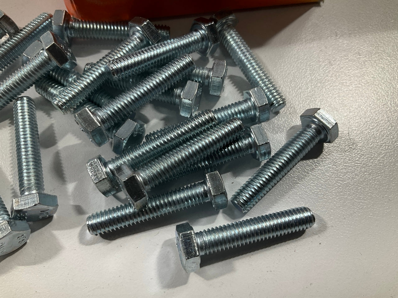 (25) Dorman 423230 Cap Screw-Hex Head-Class 8.8- M6-1.0 X 30mm