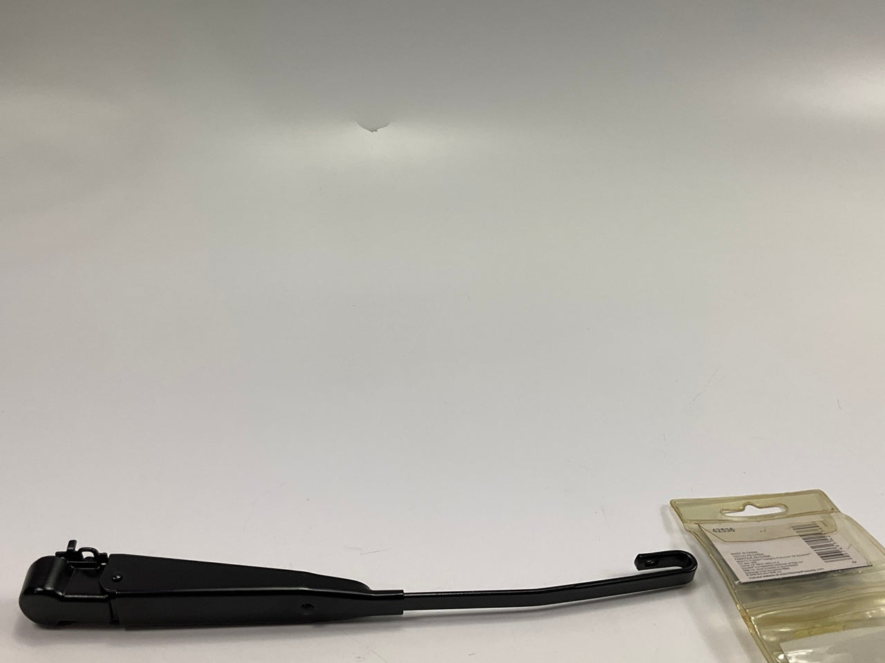 Dorman 42536 Rear Window Back Glass Wiper Arm 2001-2007 Escape, 2005-07 Mariner