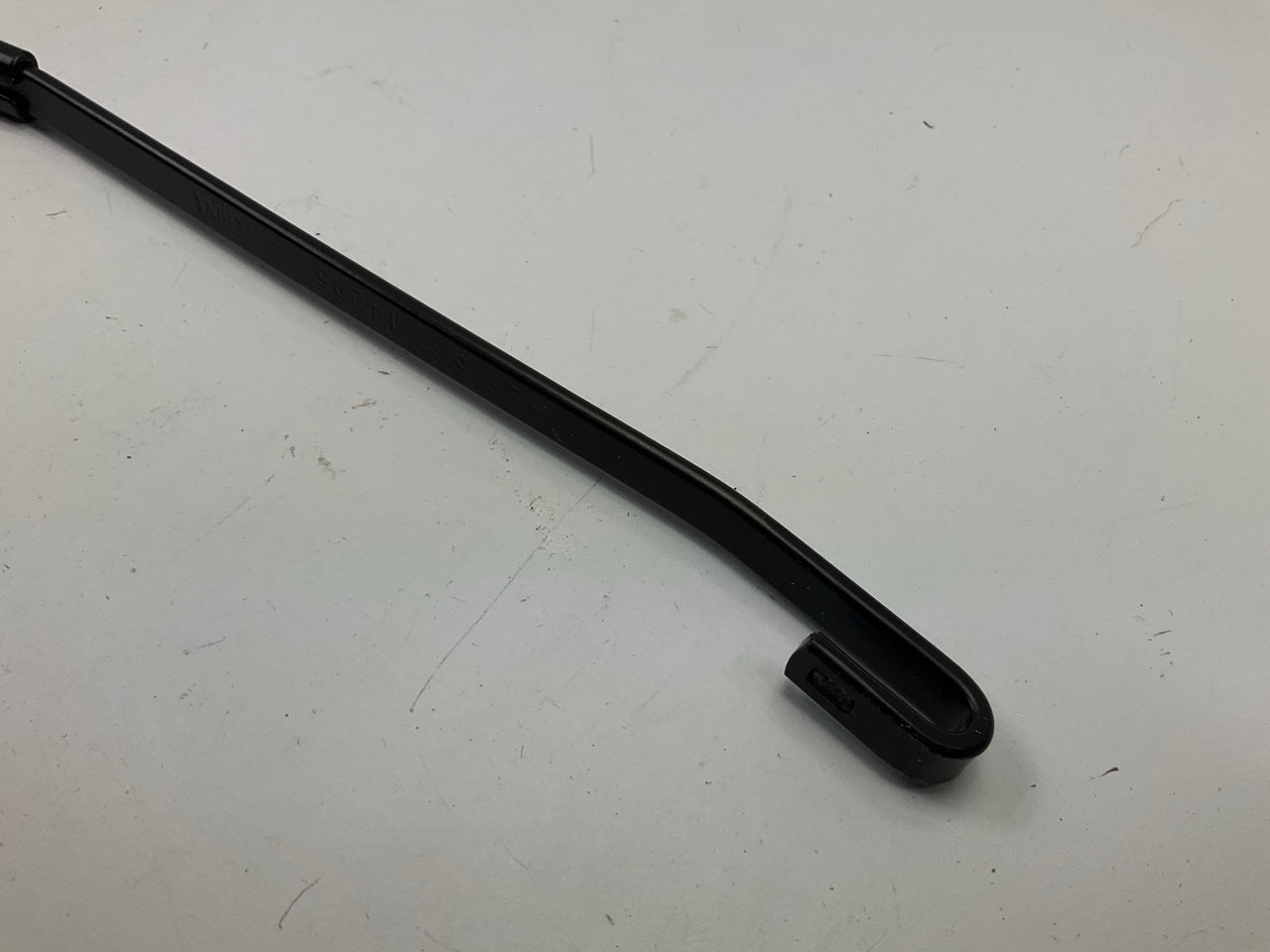 Dorman 42625 Front Right Passenger Side Windshield Wiper Arm