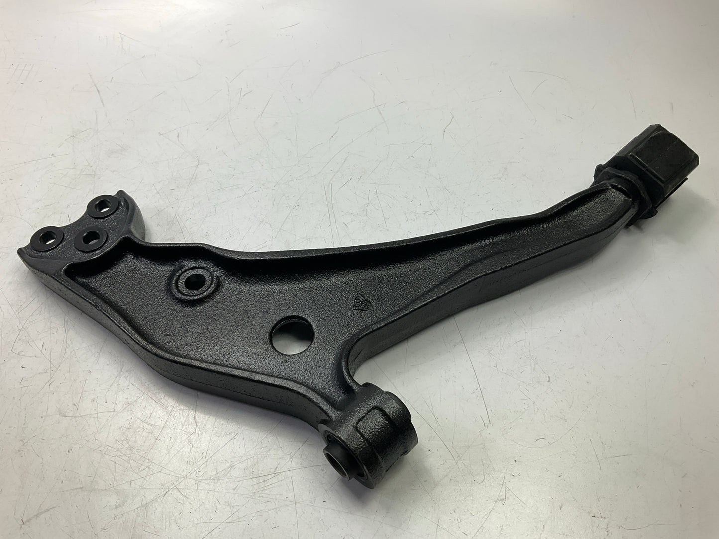 Dorman 520-274 Front Right Lower Suspension Control Arm 99-02 Villager, Quest