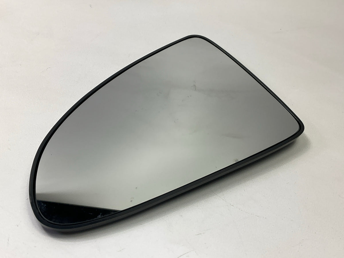 NON-HEATED Dorman 56025 Left Door Mirror Glass 04-08 Malibu, 05-10 G6