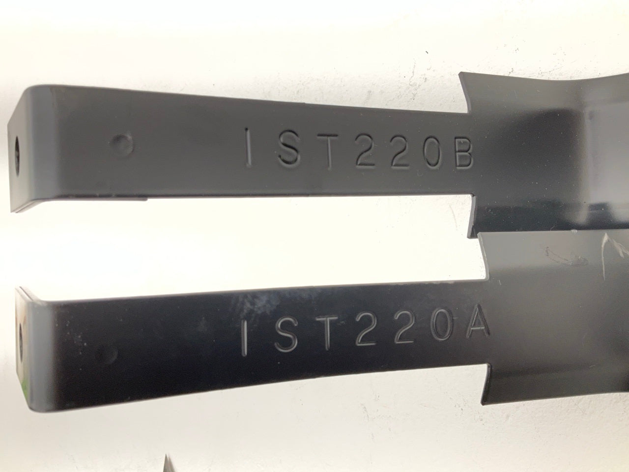 Dorman 578-220 Fuel Gas Tank Straps