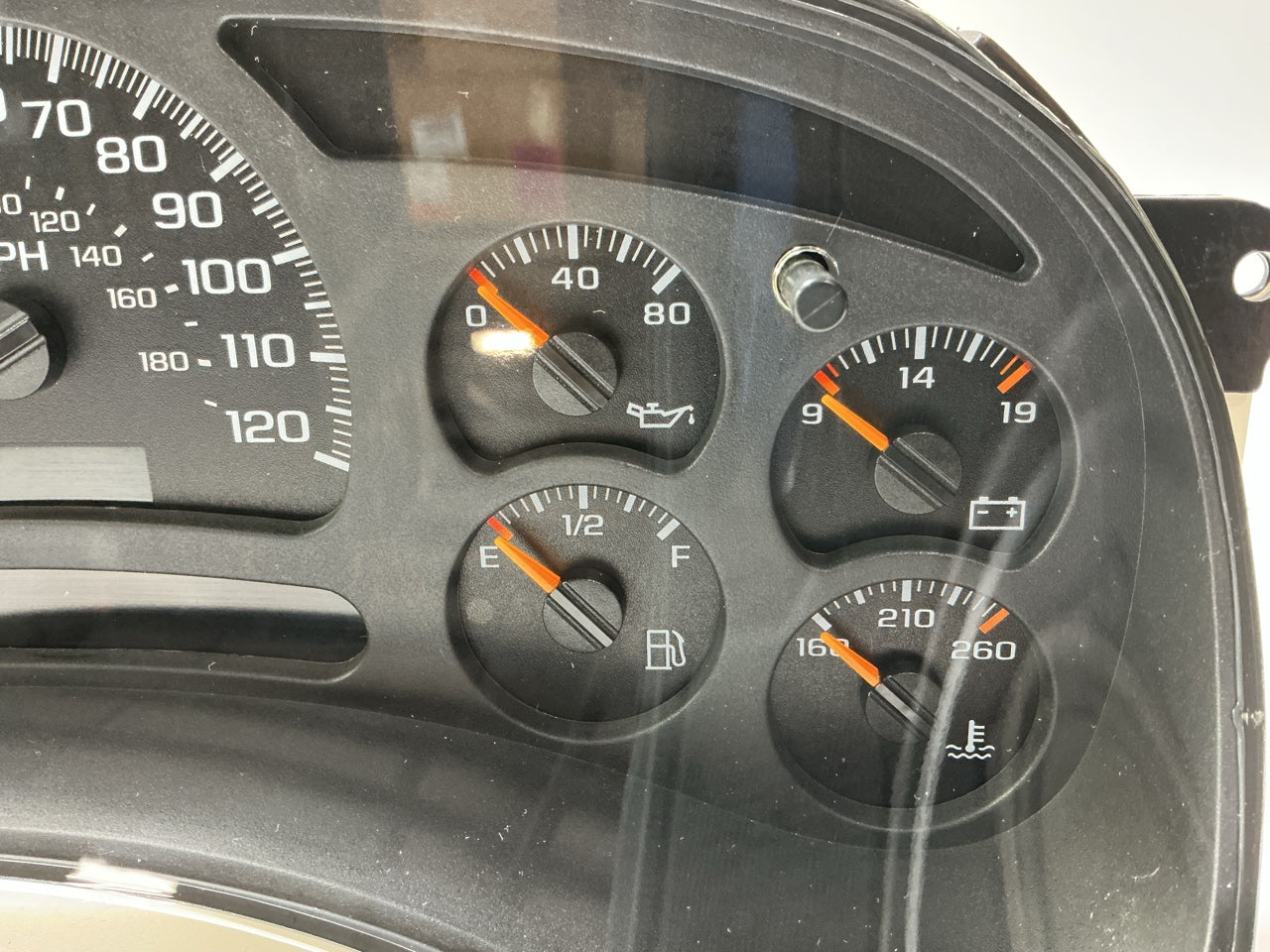 REMAN. Dorman 599-301 Instrument Gauge Cluster 2003-2005 Silverado Sierra Yukon